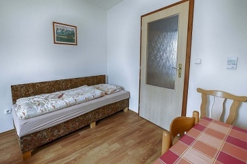 Rodinn� chalupa ���rsk� vrchy - Dev�t skal