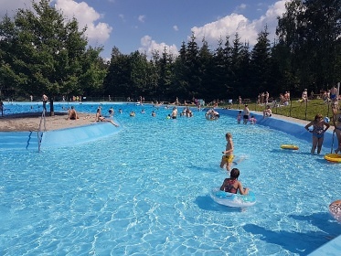 Chalupa s baz�nem - Hruboskalsko - �esk� r�j