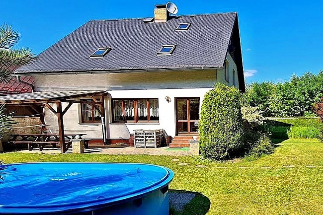 Chalupa s bazénem - Hruboskalsko - Český ráj