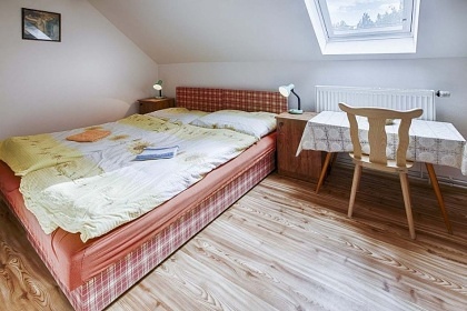 Chalupa ���rsk� vrchy - hrad �tarkov - Jimramov