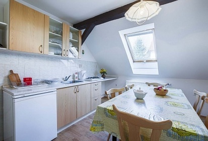 Chalupa ���rsk� vrchy - hrad �tarkov - Jimramov