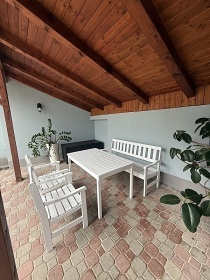 Chalupa s baz�nem - ��slav - Kutn� Hora