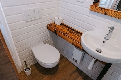 Chata s v�hledem Vala�sko - cyklostezka Be�va