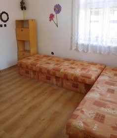 Chalupa Opočenský zámek - Podkostelí a Švamberk