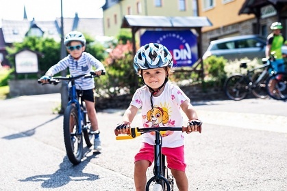 Penzion baz�n a wellness - Kru�nohorsk� magistr�la