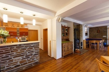 Penzion baz�n a wellness - Kru�nohorsk� magistr�la