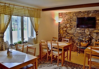 Chalupa Žďárské vrchy - apartmány, bazén a wellness