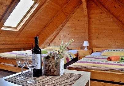 Chalupa Žďárské vrchy - apartmány, bazén a wellness