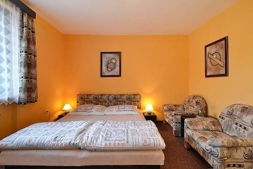 Chata �ertova hora - Mumlavsk� vodop�dy - Krkono�e