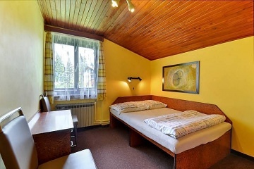 Chata �ertova hora - Mumlavsk� vodop�dy - Krkono�e