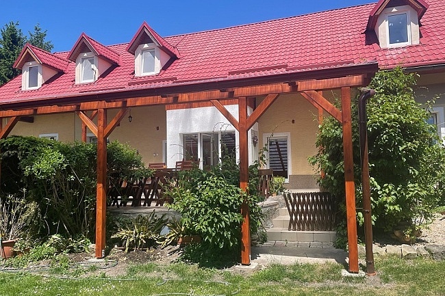 Apartmn Knnice s baznem - Jin - esk rj