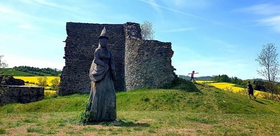 Chalupa s baz�nem - Park Mon�nec - Zoo V�trovy