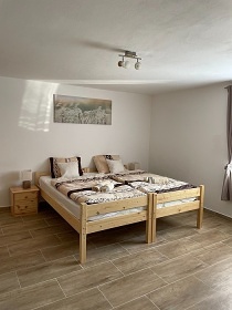 Chalupa samota u Bechyn� - oblast Toulava