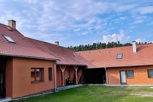 Chalupa samota u Bechyně - oblast Toulava