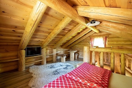 Ranch na Hranici - srub Baška - Beskydy