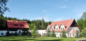 Chaty a h�jovna CHKO Blan�k - Mlad� Vo�ice