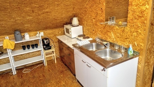 Chata a apartmány s bazénem - Křivoklátsko
