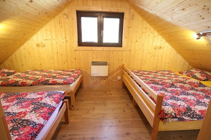 Srubov� chata s v��ivkou - Trutnovsko - Mlad� Buky