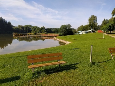 Srubov� chata s v��ivkou - Trutnovsko - Mlad� Buky