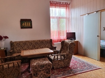 D�m u �eky Oh�e - hrad Hazmburk - Louny