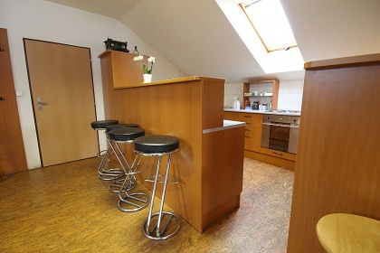 Chata a h�i�t� - Jizersk� hory a Krkono�e