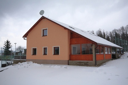 Chata a h�i�t� - Jizersk� hory a Krkono�e