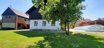 Chalupa s baz�nem - Toulcovy Ma�tale - ���rsk� vrchy