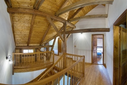 Chalupa a baz�n - Toulcovy Ma�tale - ���rsk� vrchy