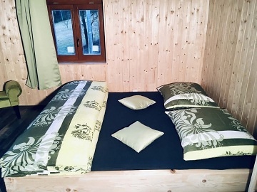 Chata Jizerské hory - bazén, sauna a dětské hřiště