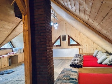 Chata Jizerské hory - bazén, sauna a dětské hřiště
