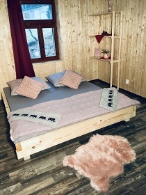 Chata Jizerské hory - bazén, sauna a dětské hřiště