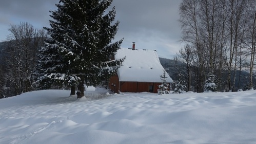 Chata Jizerské hory - bazén, sauna a dětské hřiště
