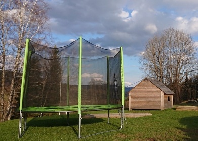 Chata Jizerské hory - bazén, sauna a dětské hřiště