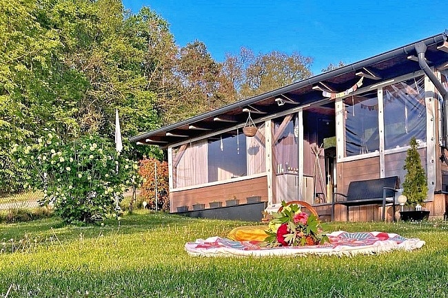 Glamping Karavan - Chrášťany u Benešova