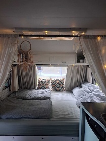 Glamping Karavan u Konopi�t� - Bene�ov