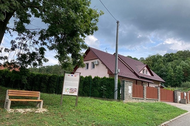 Chalupa s baz�nem - Hustope�e - Nov� Ml�ny