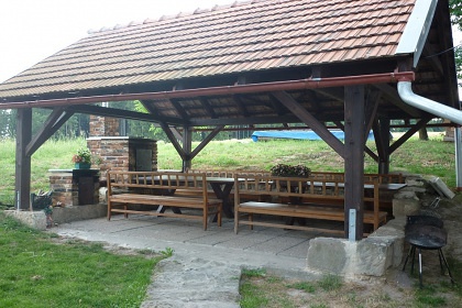 Chata Adélka - roubené chalupy pod Troskami