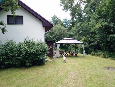 Chata u �eky Lu�nice - Bechyn� - T�n nad Vltavou
