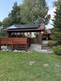 Wellness chalupa a koupac� jez�rko - Radho��