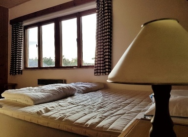 Chata s v�hledem - M�ch�v kraj - hrad Bezd�z