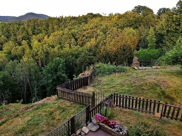 Chata s v�hledem - M�ch�v kraj - hrad Bezd�z