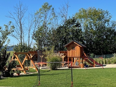 Rodinn chalupa - vyhvan bazn - Doln Morava