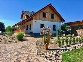 Nov� objekt: Rodinn� chalupa - vyh��van� baz�n - Doln� Morava 8C-124
