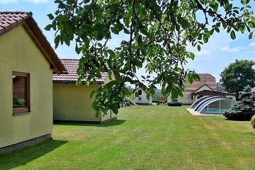 Chaty s bazénem Český ráj - Prachovské skály