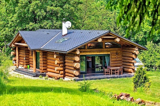 Kanadský srub - Jičínsko - Český ráj a Krkonoše