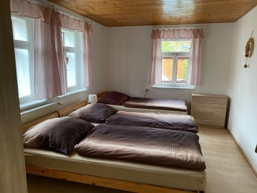 Chalupa u skalního hradu Sloup - Lužické hory