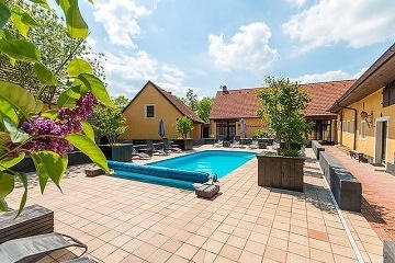 Chalupa s baznem  - Blansk les - esk Krumlov