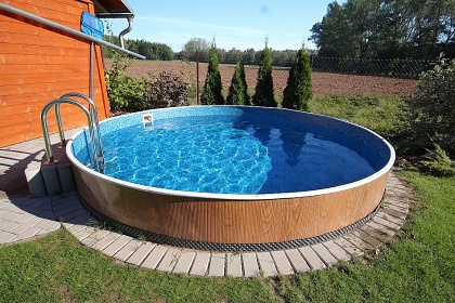 Chata 3 s baz�nem - CHKO Broumovsko - Osta�