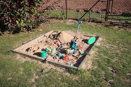 Chata 3 s baz�nem - CHKO Broumovsko - Osta�