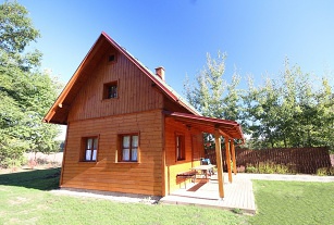 Nov� objekt: Chata 3 s baz�nem - CHKO Broumovsko - Osta� 8C-013